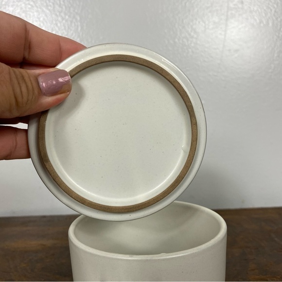 Stoneware cellar jars Hearth & Hand Magnolia Rustic Stoneware - Picture 13 of 15